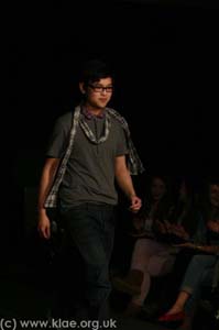 PCHS Fashion Show 2010 046