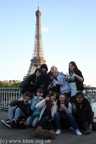 PCHS Paris 2009 01 People 105