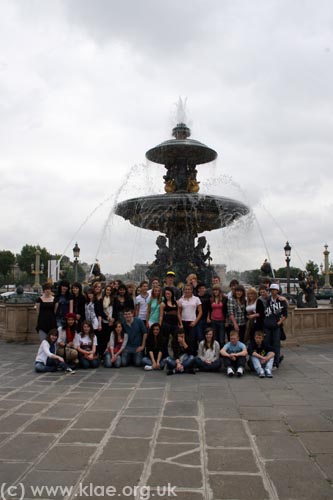 PCHS Paris 2009 01 People 220