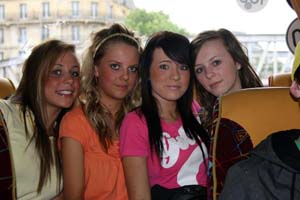PCHS Paris 2009 01 People 086