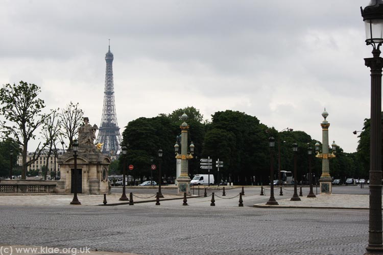 PCHS Paris 2009 03 Eiffel Tower 011