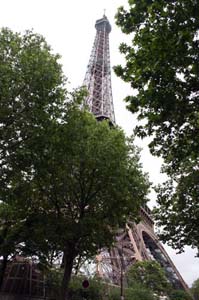 PCHS Paris 2009 03 Eiffel Tower 001