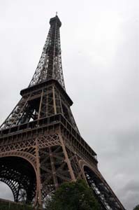 PCHS Paris 2009 03 Eiffel Tower 002