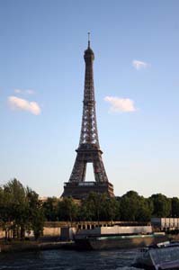 PCHS Paris 2009 03 Eiffel Tower 006