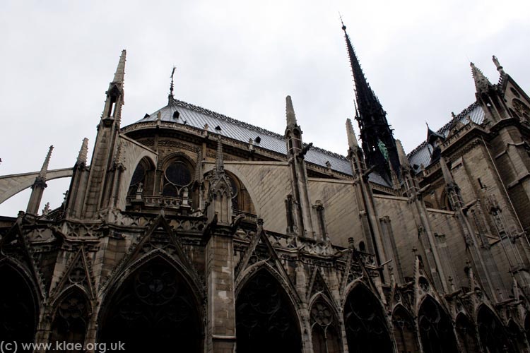 PCHS Paris 2009 05 Notre Dame 003