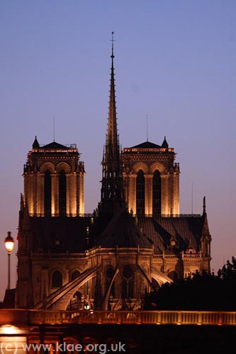 PCHS Paris 2009 05 Notre Dame 026