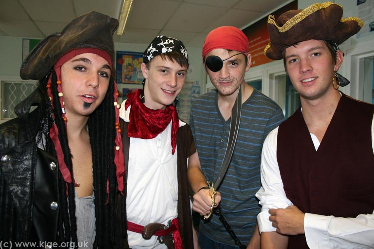 PCHS Pirate Day 20091022 032