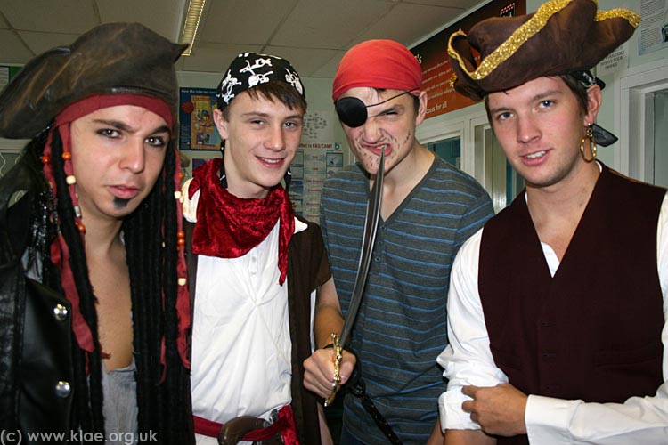 PCHS Pirate Day 20091022 033