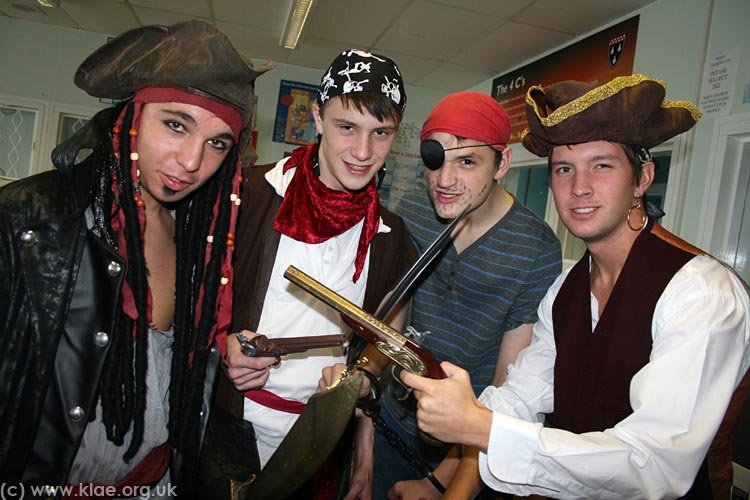 PCHS Pirate Day 20091022 034